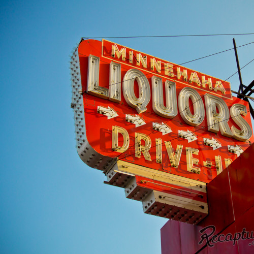 Minnehaha Liquors (Minneapolis, MN)